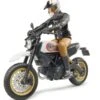 Bruder 63051 Ducati Scrambler Desert-Sled Motorfiets -Auto Winkel bruder 63051 ducati scrambler sled en berijder