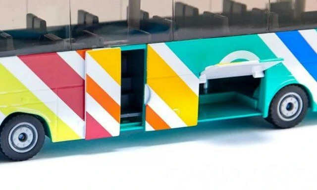 Siku 373800101 Mercedes-Benz Travego Coach Touringcar 6 Siku 373800101 Mercedes-Benz Travego Coach Touringcar - Afbeelding 4